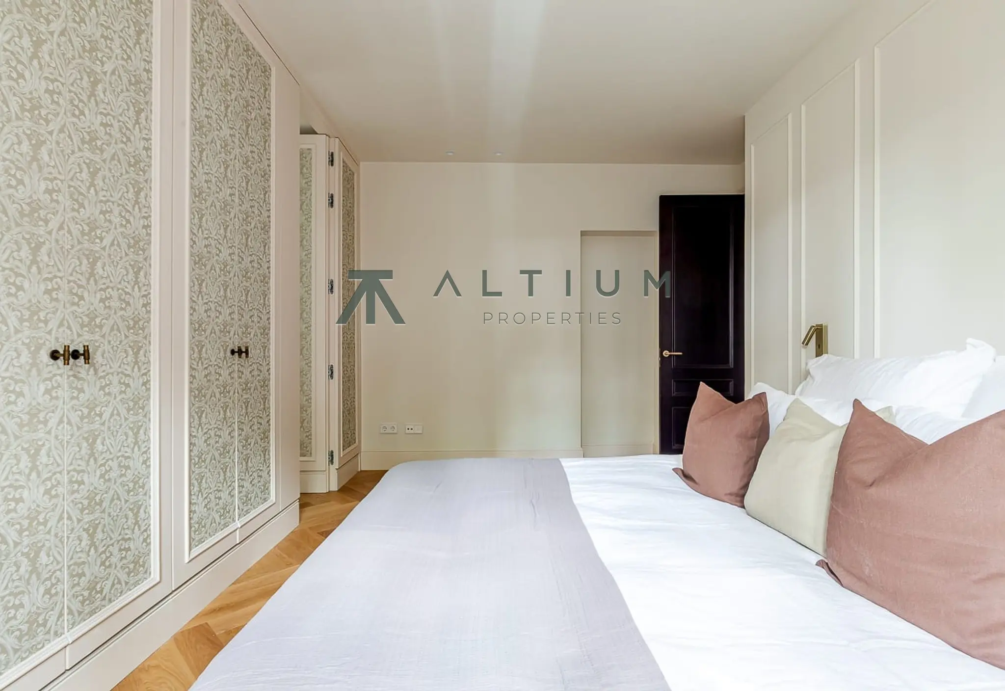 Interior en Goya — Luz sur y equilibrio residencial en Goya (24 de 42)