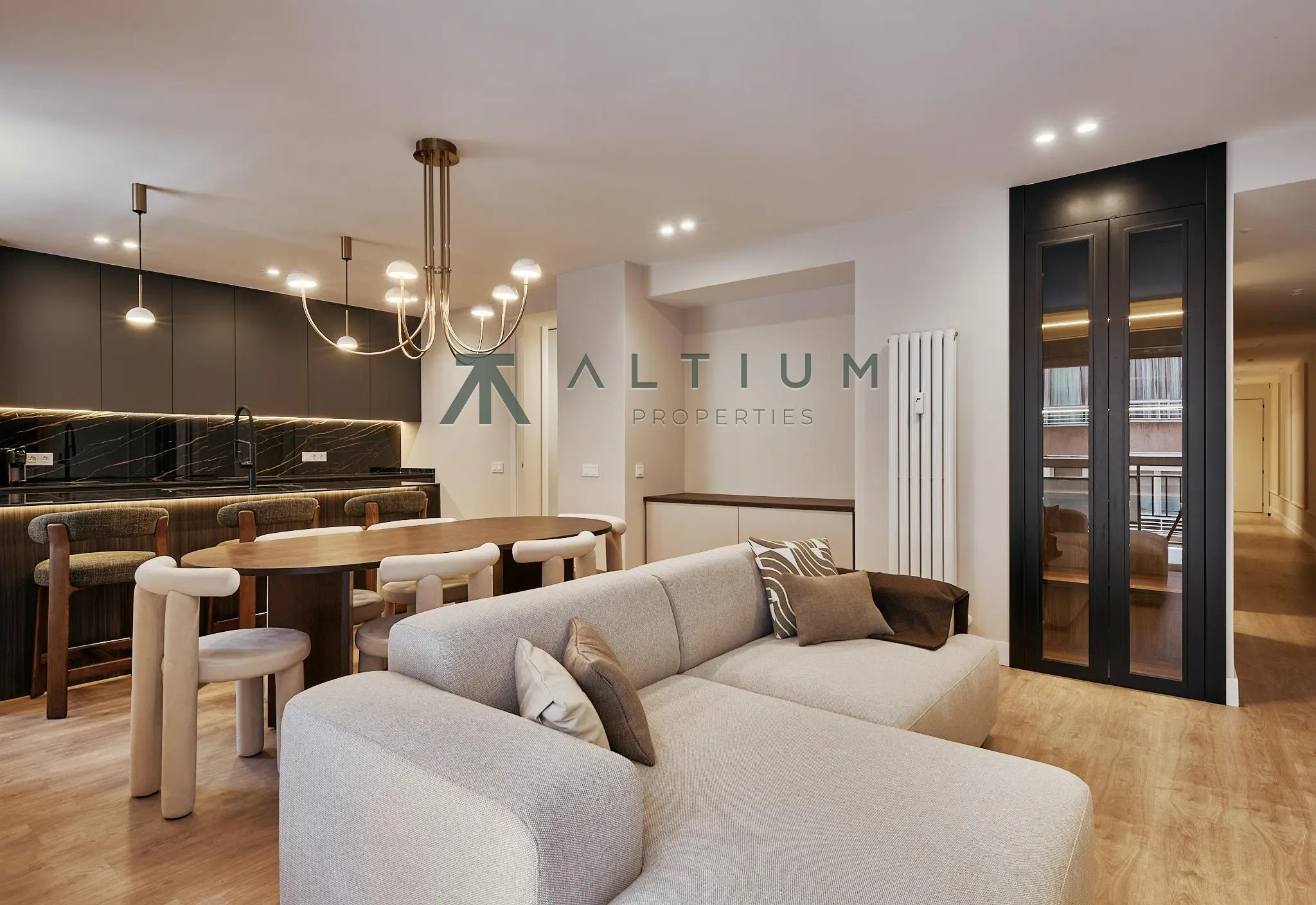 Interior en Lista — Terraza, garaje y tres dormitorios en Lista (4 de 20)