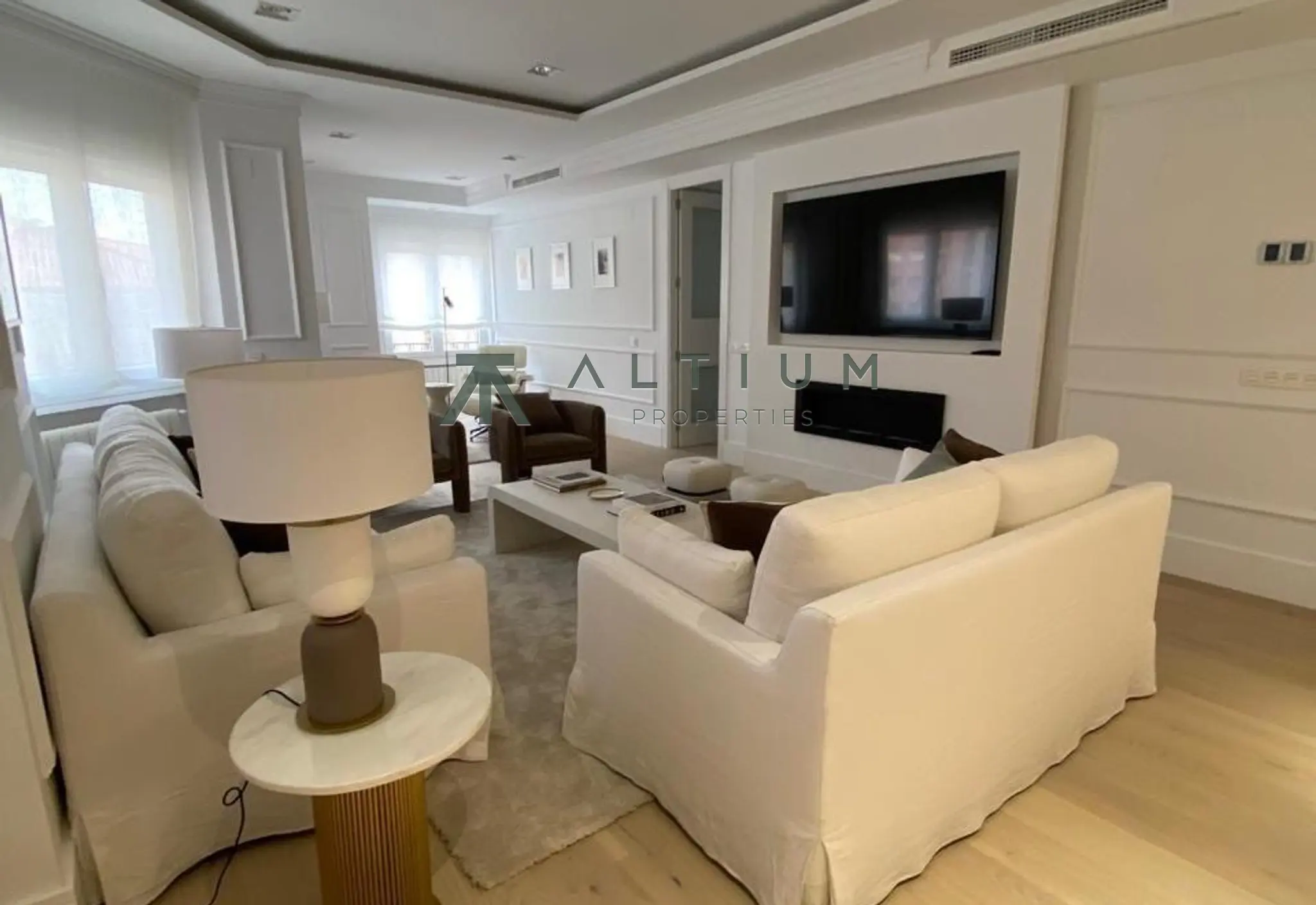 Chimenea, miradores y tres suites en Almagro