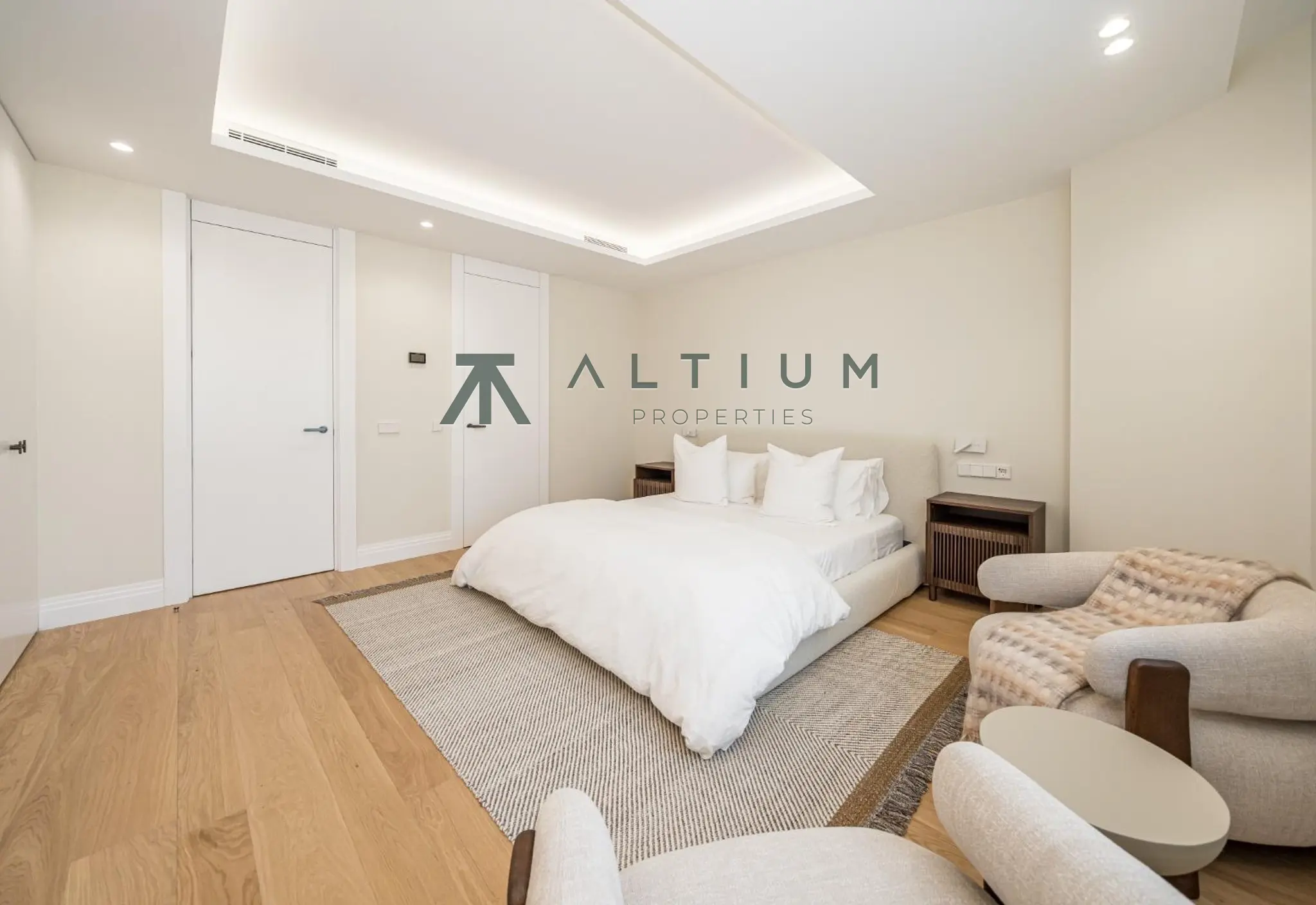 Tres suites, terraza y una cuarta estancia flexible en Almagro
