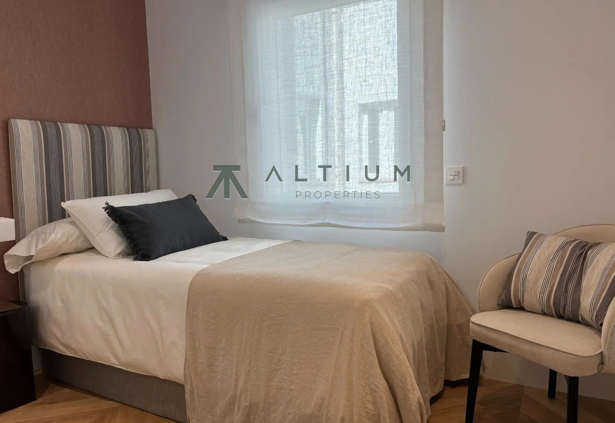 Once ventanas y cinco suites en una sexta planta de Goya
