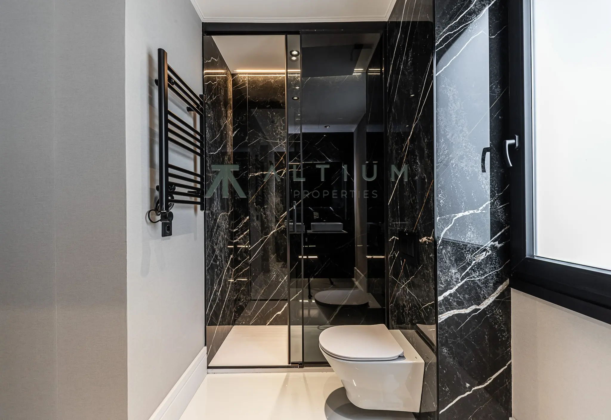 A 77 sqm living area within a grand Castellana residence
