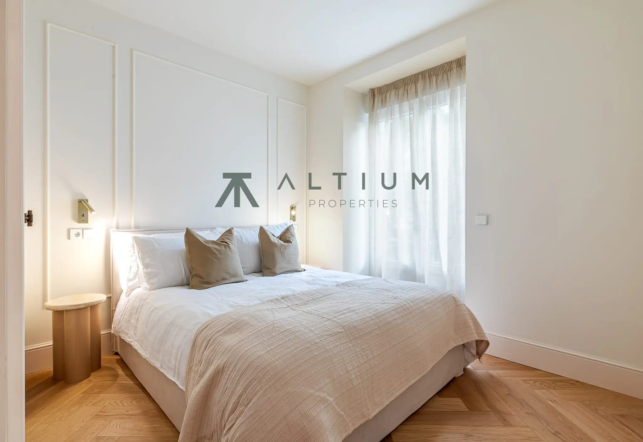 Interior en Goya — Luz sur y equilibrio residencial en Goya (35 de 42)