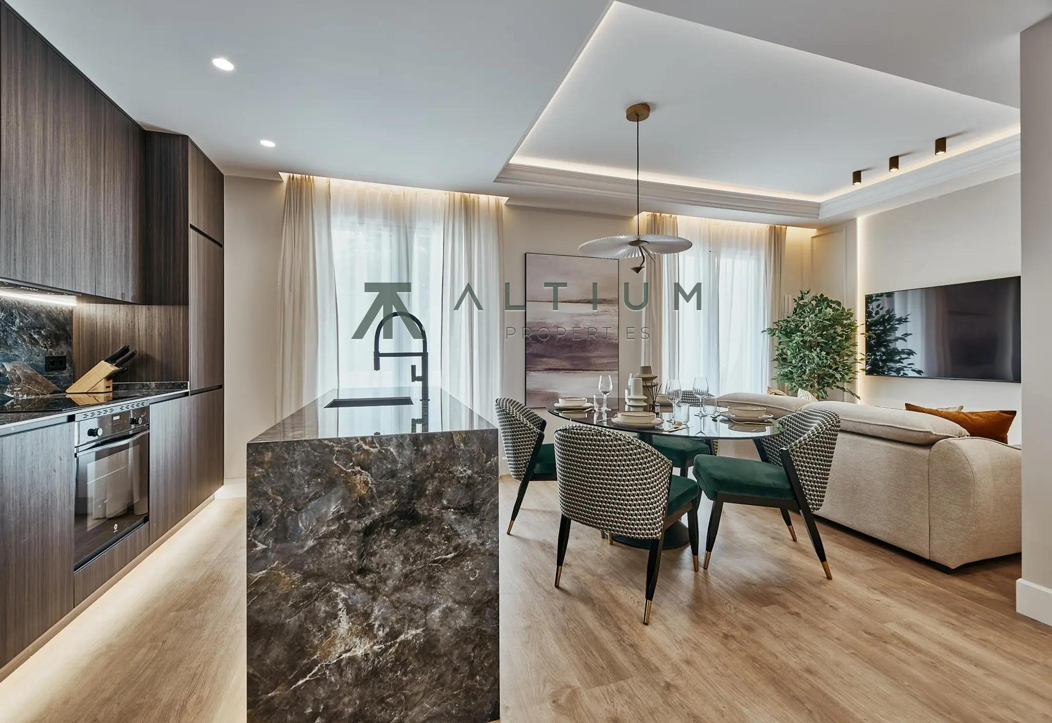 A third-floor home away from the noise